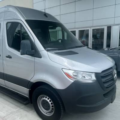 AIRPORT SHUTTLE